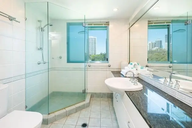 Deluxe Apart Daire, 2 Yatak Odası, Okyanus Manzaralı, Denize Sıfır (1 Night Ocean View)