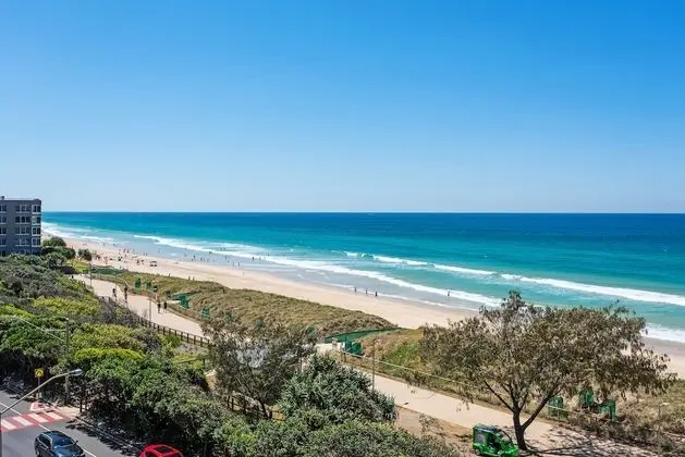 Deluxe Apart Daire, 2 Yatak Odası, Okyanus Manzaralı, Denize Sıfır (1 Night Ocean View)