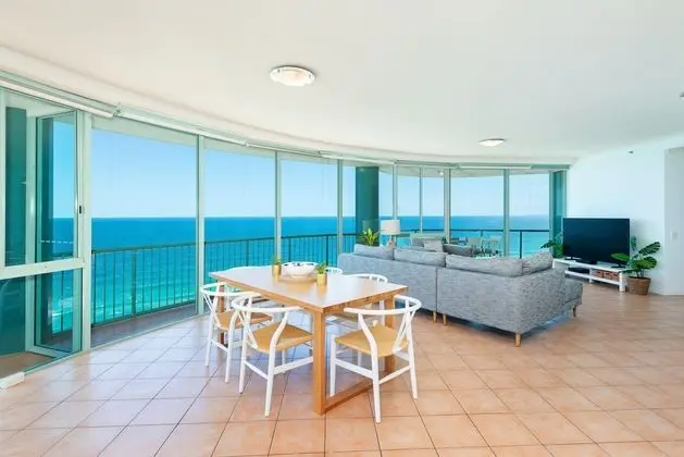 Superior Çatı Katı Süiti (Penthouse), 3 Yatak Odası, Sigara İçilmez, Okyanus Manzaralı (Skyhome)
