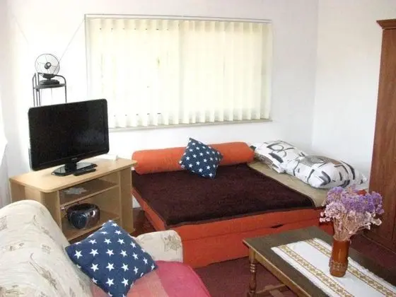 Ev, 2 Büyük (Queen) Boy Yatak