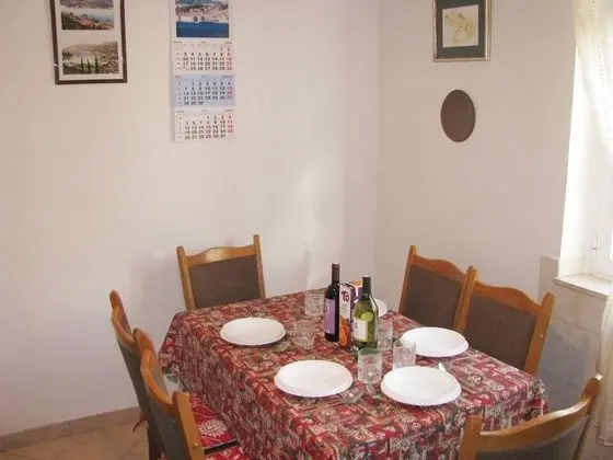 Ev, 2 Büyük (Queen) Boy Yatak