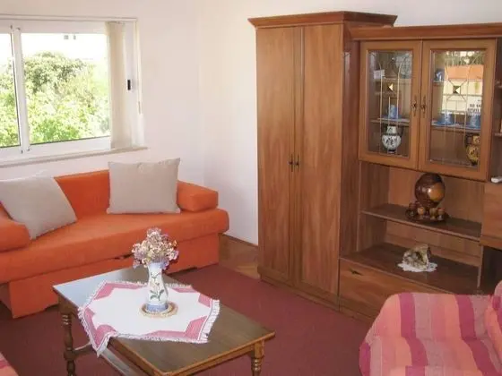 Ev, 2 Büyük (Queen) Boy Yatak