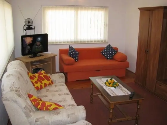 Ev, 2 Büyük (Queen) Boy Yatak