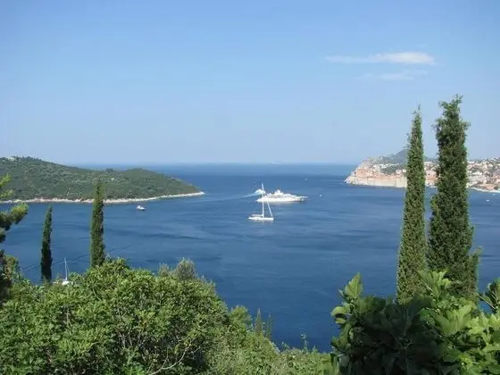 Ev, 2 Büyük (Queen) Boy Yatak