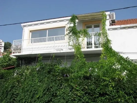 Ev, 2 Büyük (Queen) Boy Yatak