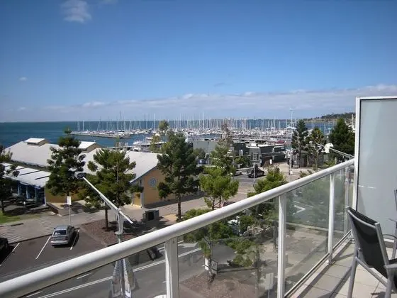 Standard Apart Daire, 2 Yatak Odası, Sigara İçilmez, Mutfak (Waterfront)