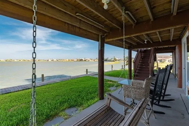 Ev, Birden Çok Yatak, Veranda