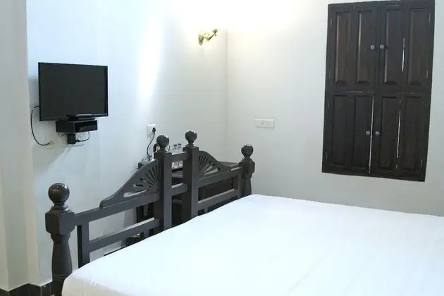 Standard Tek Büyük Yataklı Oda, 1 En Büyük (King) Boy Yatak, Engellilere Uygun, Sigara İçilebilir