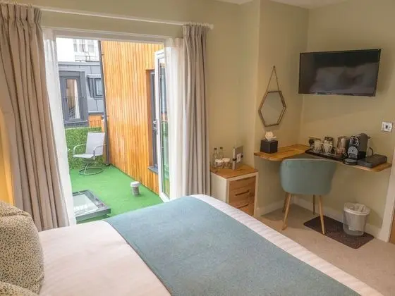 Superior Tek Büyük Yataklı Oda, Banyolu/Duşlu (TERRACE ROOM)