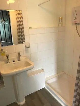 Family Oda, Ortak Banyo