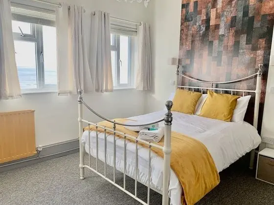 Standard Tek Büyük Yataklı Oda, Deniz Manzaralı (Room 10)