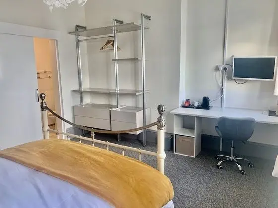 Standard Tek Büyük Yataklı Oda, Deniz Manzaralı (Room 10)