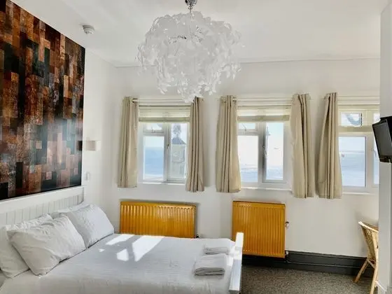 Standard Tek Büyük Yataklı Oda, Deniz Manzaralı (Room 10)