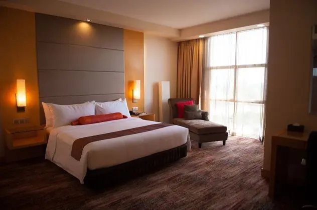 Junior King Suite (Compound View)