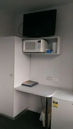 Standard Tek Büyük veya İki Ayrı Yataklı Oda, Sıcak Su Küveti (Motel)
