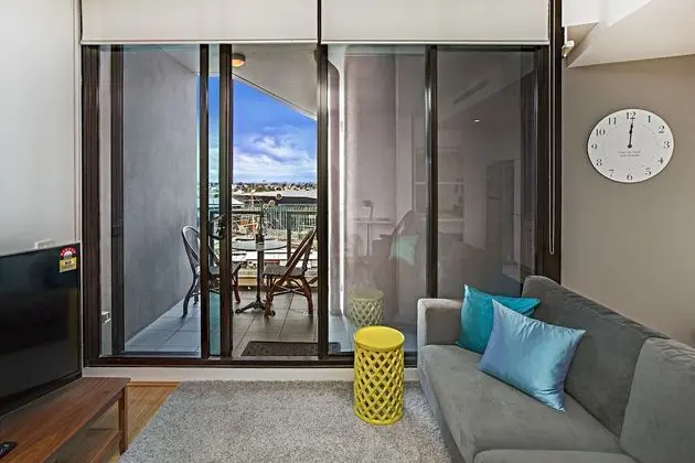 Apart Daire, 1 Yatak Odası, Nehir Manzaralı