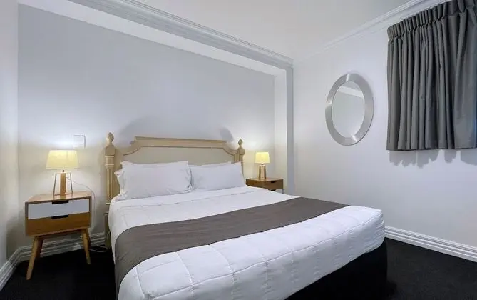Standard Apart Daire, 2 Yatak Odası, 2 Banyolu, Göl Manzaralı