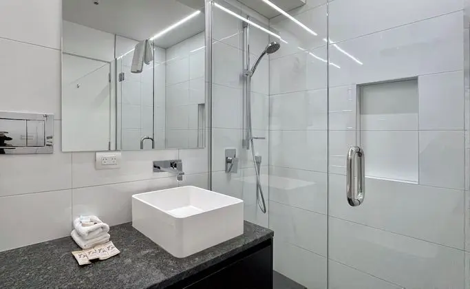 Standard Apart Daire, 2 Yatak Odası, 2 Banyolu, Göl Manzaralı