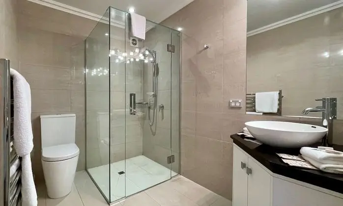 Standard Apart Daire, 2 Yatak Odası, Göl Manzaralı