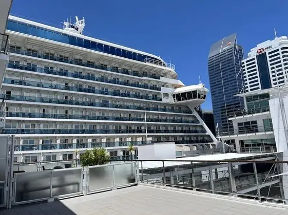 Luxury Süit, 1 Büyük (Queen) Boy Yatak ve Çekyat, Sigara İçilmez, Şehir Manzaralı
