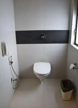 Yükseltilmiş Tuvalet Oturağı