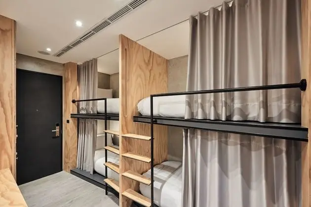 City Dört Kişilik Oda, Birden Çok Yatak, Ortak Banyo