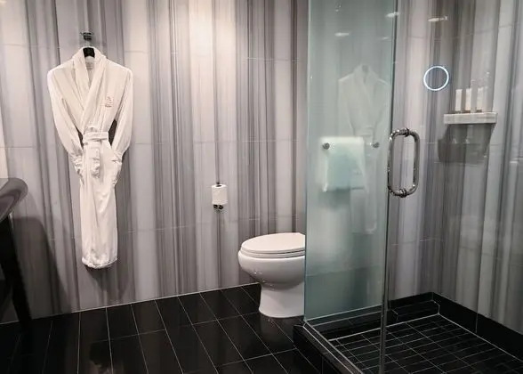 Premier Oda, 2 Çift Kişilik Yatak, Balkon, Nehir Manzaralı