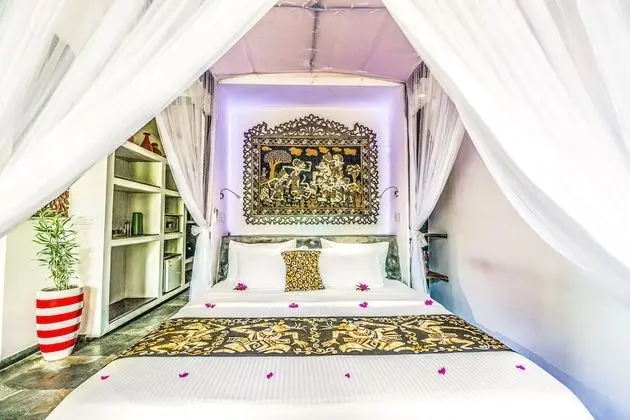 Villa, 1 En Büyük (King) Boy Yatak, Kişiye Özel Havuzlu, Kanal Manzaralı