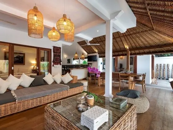 Superior Villa