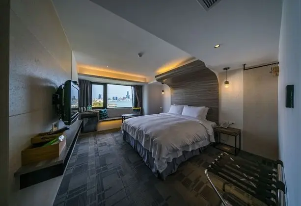 Deluxe Tek Büyük Yataklı Oda, Liman Manzaralı