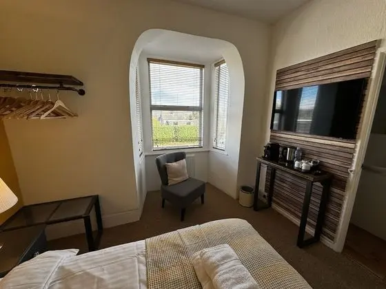 Superior İki Ayrı Yataklı Oda, Banyolu/Duşlu, Avlu Manzaralı (or Superior King)