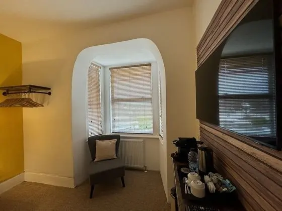 Superior Tek Büyük Yataklı Oda, Banyolu/Duşlu, Avlu Manzaralı (Double Ensuite)