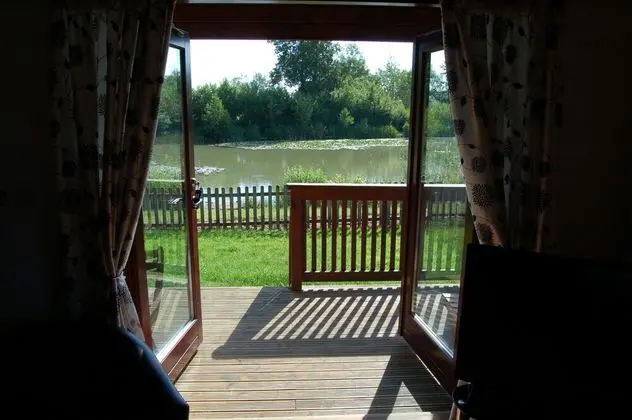 Dağ Evi, Banyolu/Duşlu (Heron Lodge)