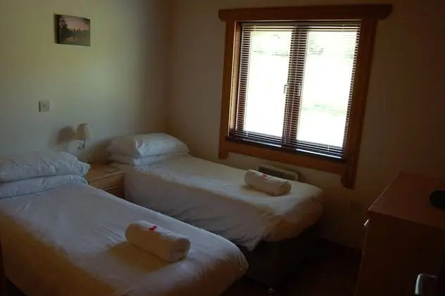 Dağ Evi, Banyolu/Duşlu (Kingfisher Lodge)