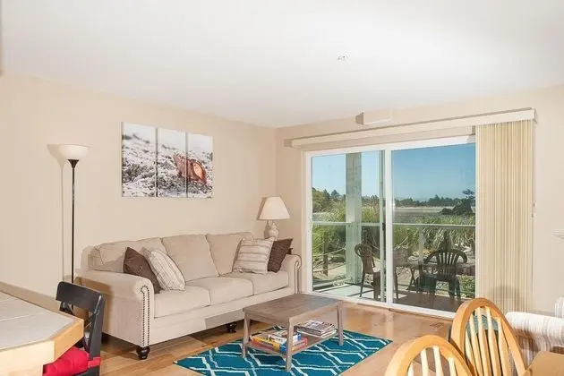 Daire, Birden Çok Yatak (Waters Edge 108)