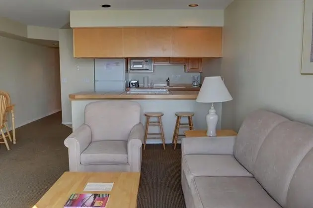 Daire, 1 En Büyük (King) Boy Yatak ve Çekyat (Waters Edge 302)