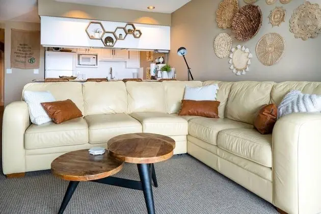 Daire, 1 En Büyük (King) Boy Yatak ve Çekyat (Waters Edge 304)