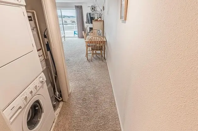 Daire, 1 Büyük (Queen) Boy Yatak ve Çekyat (Waters Edge 412)