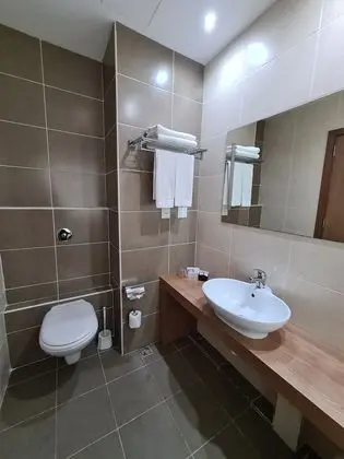 Standard Tek Büyük veya İki Ayrı Yataklı Oda