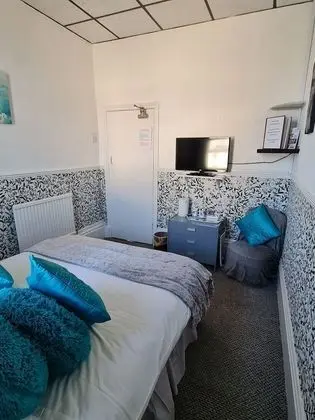 Tek Büyük Yataklı Oda
