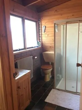 Ev (4 Bedrooms)