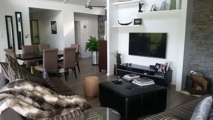 Family Ev, 3 Yatak Odası (The Beach House)