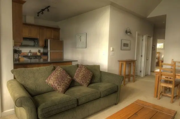 Standard One Bedroom Queen Suite with Sofa Bed, Full Kitchen and Harbor View