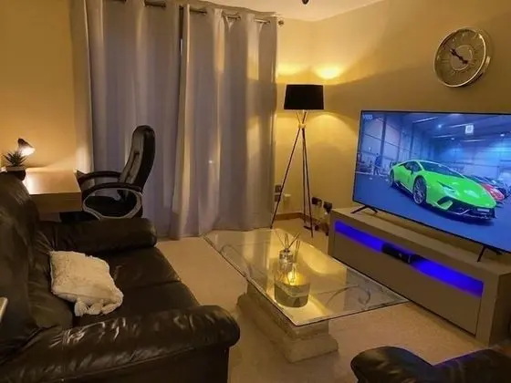 Apart Daire, Banyolu/Duşlu (Riverside Apartments)