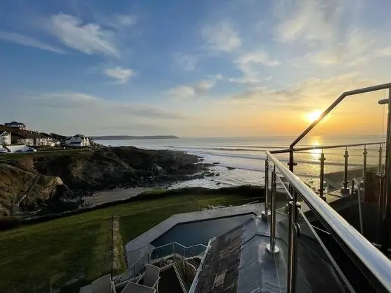 Deluxe Double Sea View Room with Balcony