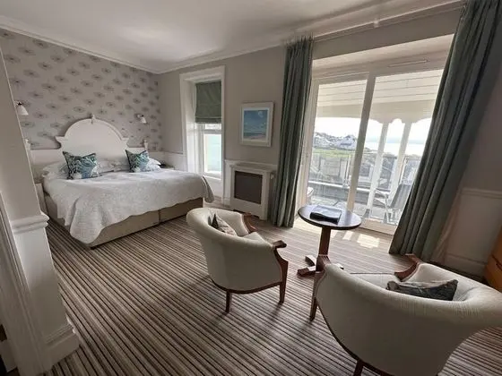Deluxe Double Sea View Room with Balcony