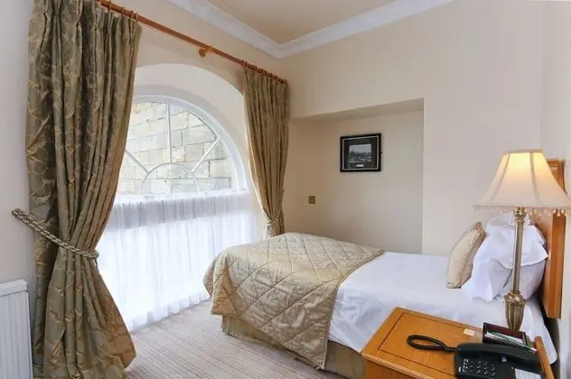 Standard Tek Kişilik Oda (for Single Occupancy)