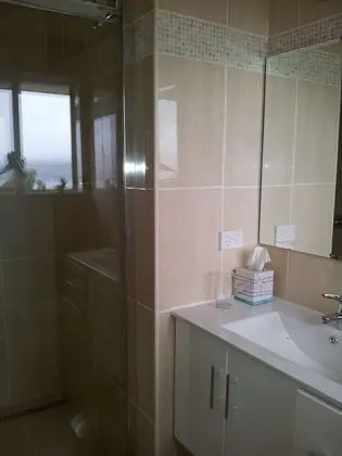 Standard Tek Büyük Yataklı Oda, Koy Manzaralı