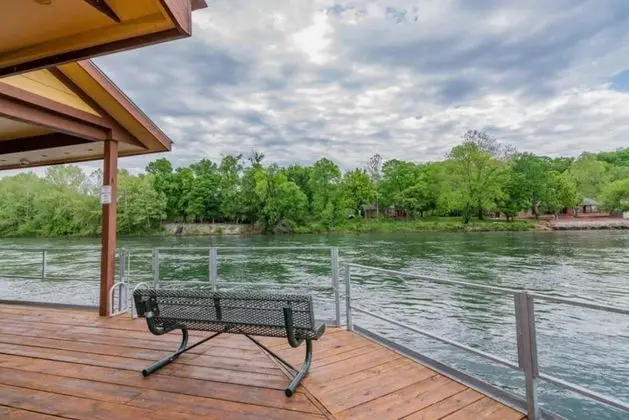 Daire (WaterWay - Balcony view of Lake Taney)