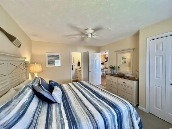 Daire (Waterway Village 23-D)